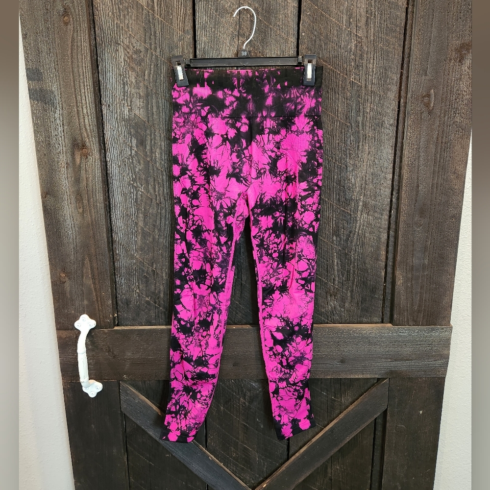 PINK ultimate leggings